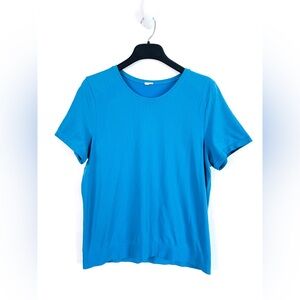 Athleta In Motion Seamless Tee Short sleeve Blue size XL